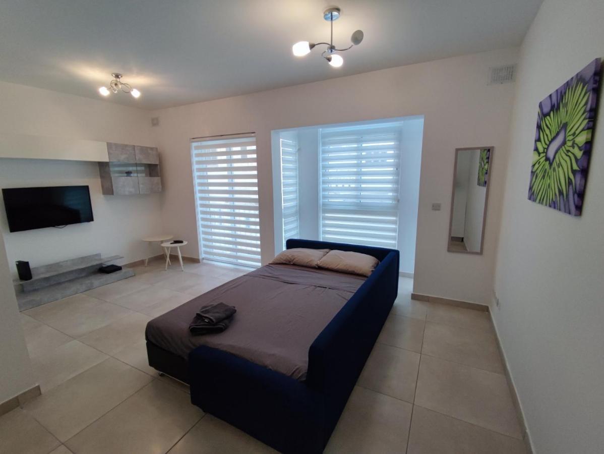 Modern apartment in Gzira Exterior foto