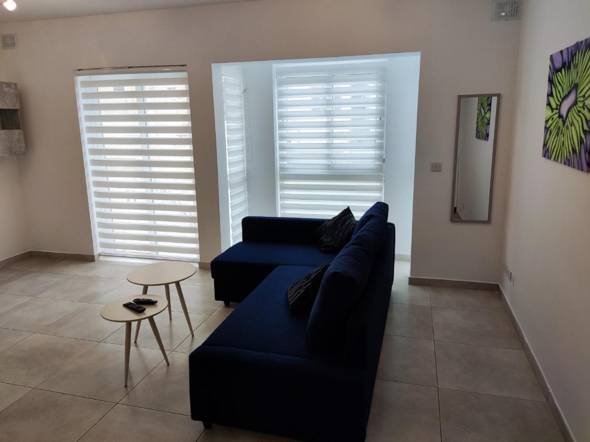 Modern apartment in Gzira Exterior foto